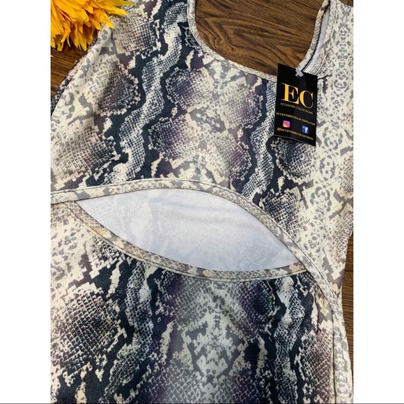 Snake Print Cut Out Bodycon Dress - Picture 3 of 6